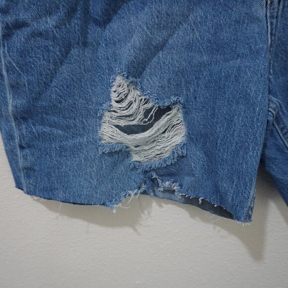 Women's Distressed Raw Hem Jean Shorts - Aeropostale - Mom Jeans - Size … - Picture 5 of 9